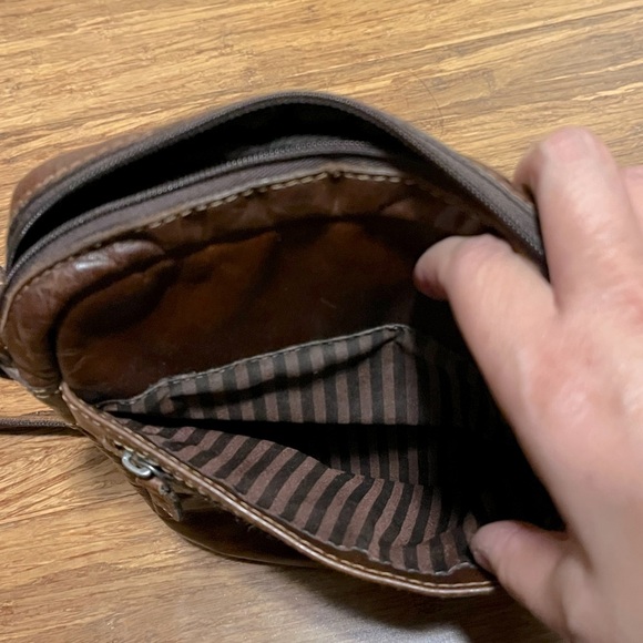 Jack Georges Chestnut Brown Genuine Leather Crossbody Bag w/ adjustable strap - Picture 7 of 11